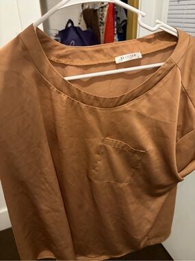Women's Short Sleeve Pocket Blouse — Tan